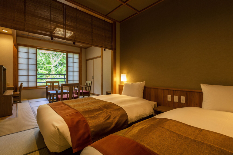 Bedroom 12