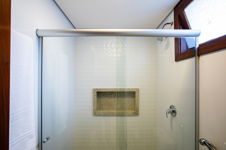 Bathroom 4, Hotel Encantos De Itaperapuã, Porto Seguro