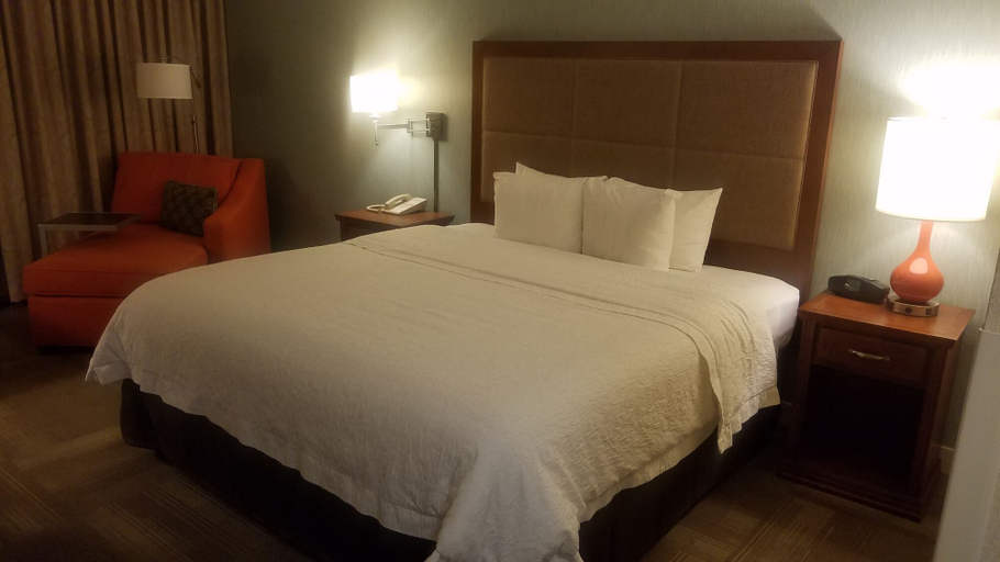 Bedroom 5, Wingate by Wyndham St. Louis Airport, Saint Louis