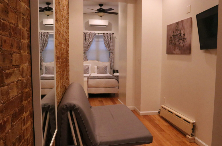 Bedroom 3, Chelsea Inn, New York