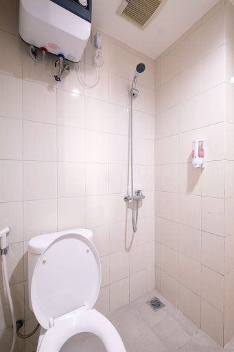 Bathroom 14