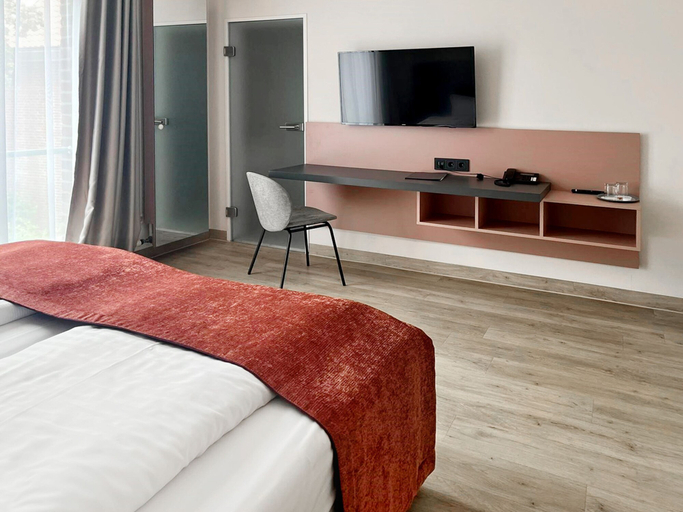 Bedroom 2, DORMERO Hotel Bargenturm Lüneburg, Lüneburg