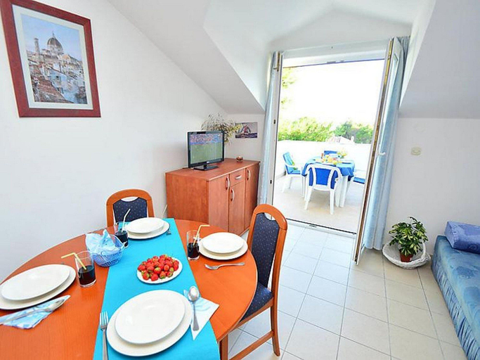 Others 5, Apartments Bruno, Vodice