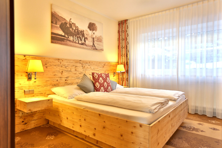 Bedroom 2, Seehotel Hartung, Ostallgäu