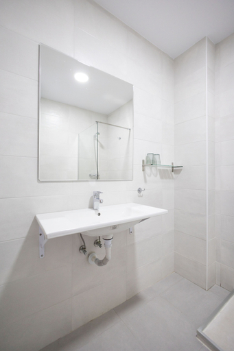 Bathroom 3, Hotel Pinar Somo Surf, Cantabria