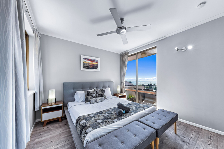 Ocean Views 16, Whitsunday