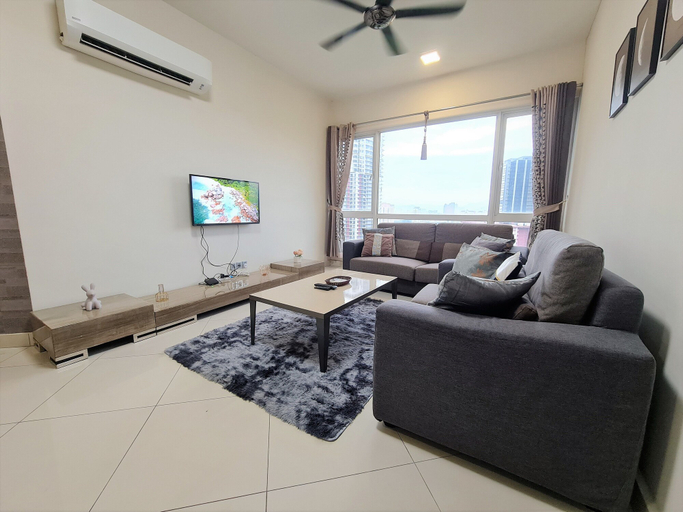 Others 5, Crest Residence Klcc, Kuala Lumpur