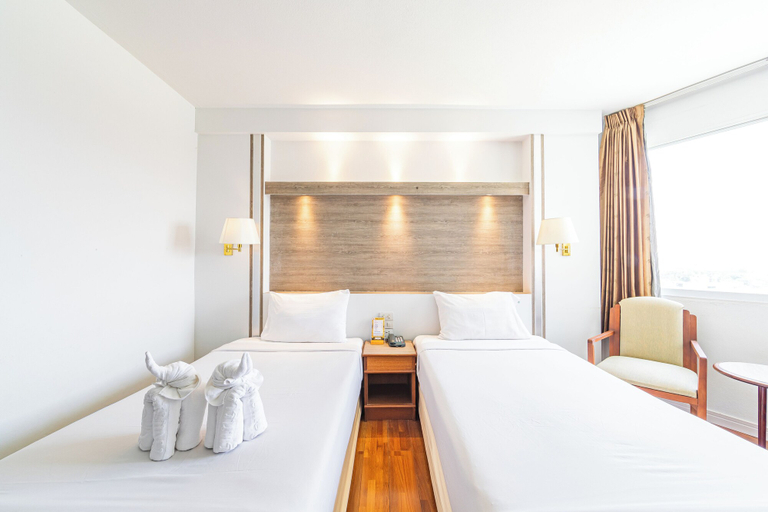 Bedroom 3, Thong Tarin Hotel, Muang Surin