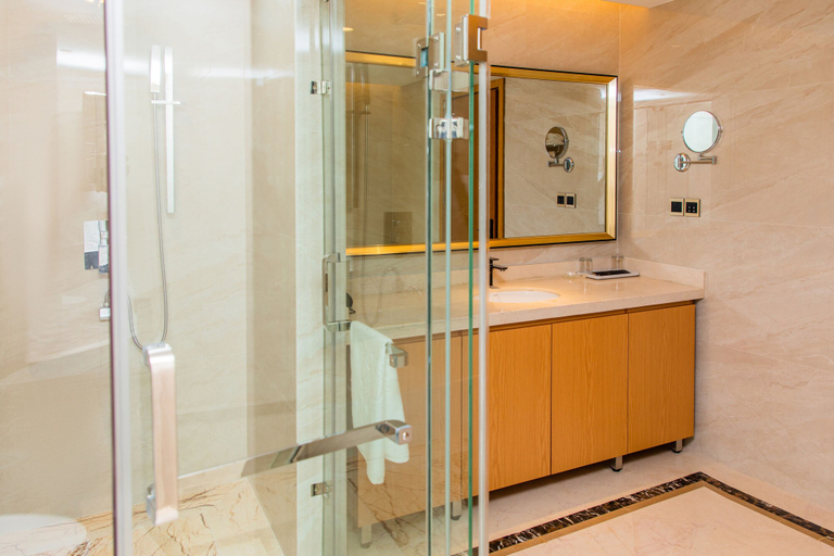 Bathroom 4, The Venetian Hotel, Lusaka