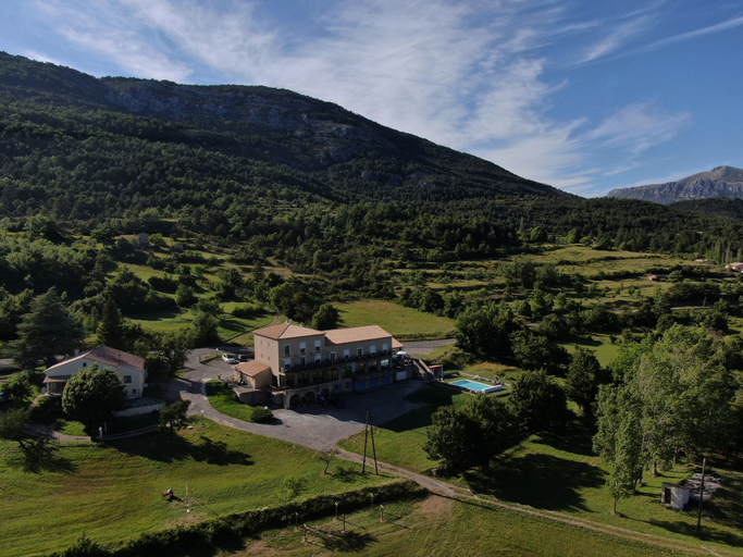 Exterior & Views 2, Hôtel Le Panoramic, Alpes-de-Haute-Provence