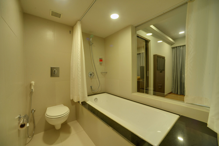 Bathroom 4, Keys Select by Lemon Tree Hotels, Kochi, Ernakulam