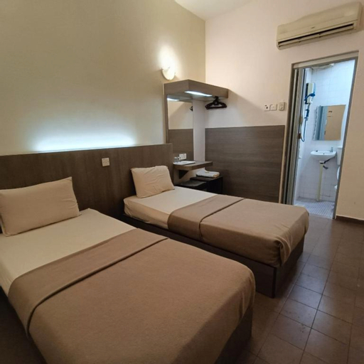 Bedroom 3, Park City Motel, Malacca City
