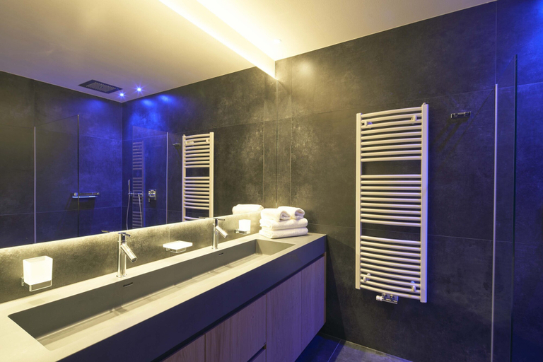 Bathroom 5, Hotel Cristallo, Bolzano