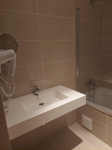 Bathroom, Hotel Cacuaco, Cacuaco