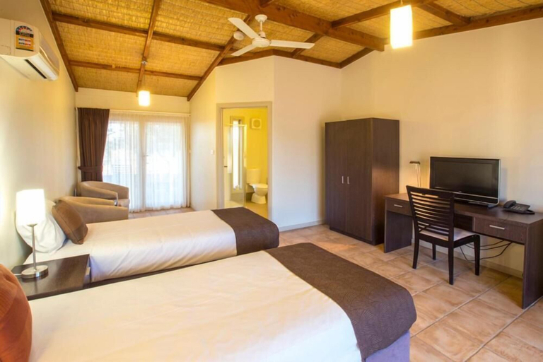 Bedroom 3, Mungo Lodge, Wentworth