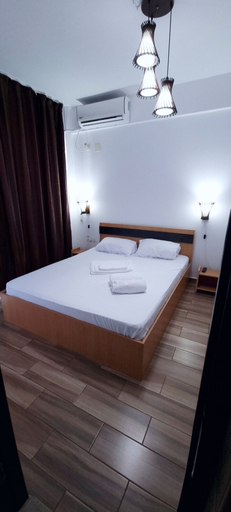 Bedroom 2, Blue Sky Hotel, Tuzla