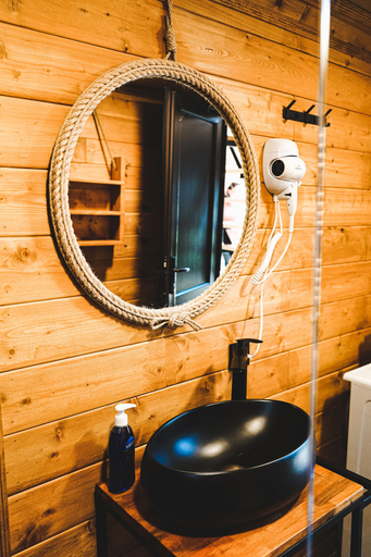 Bathroom 3, Traveler's Cottage in Kazbegi, Kazbegi