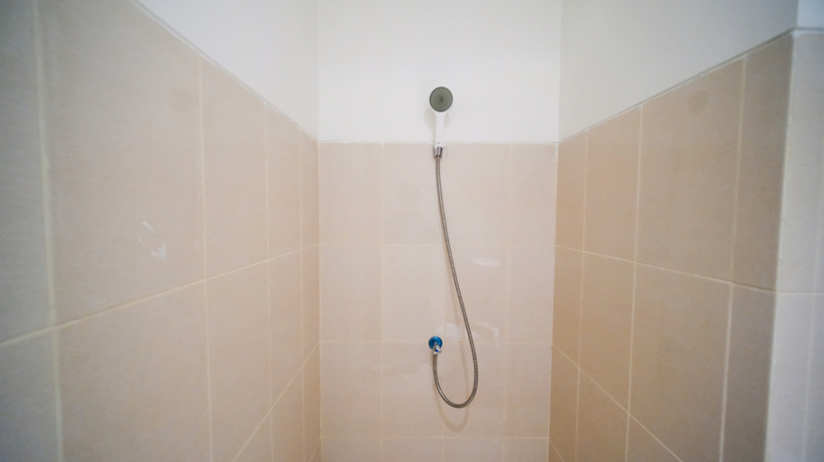 Bathroom 6