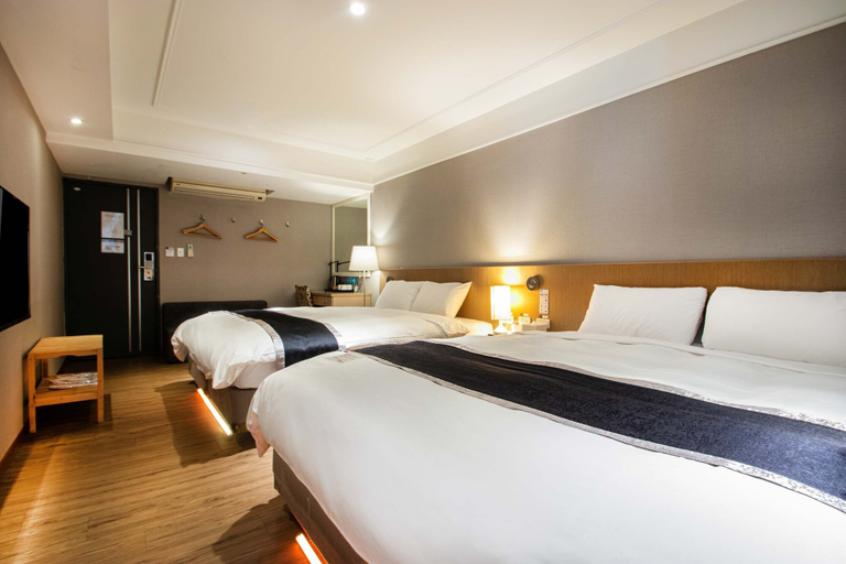 Bedroom 1, Stay Inn 2, Taipei City