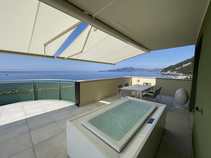 Sport & Beauty 4, Gli Scogli - Luxury Residence, Genova
