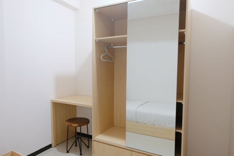 Bedroom 3, Cozy and Strategic 2BR Apartment at Gateway Pasteur By Travelio, Bandung