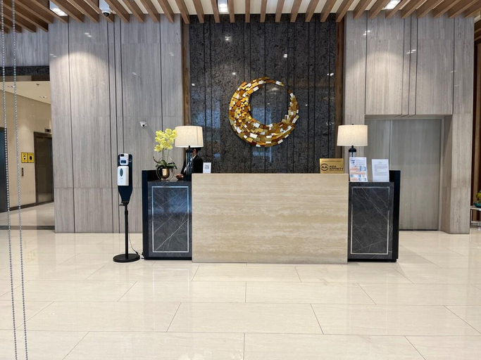 Public Area 4, BGC Uptown Mall Suite, Taguig