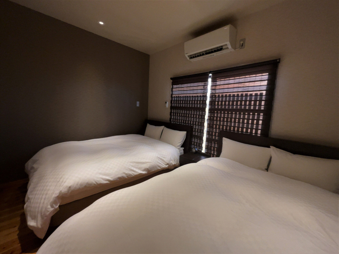 Bedroom 3, Kamo-Zen, Kyoto