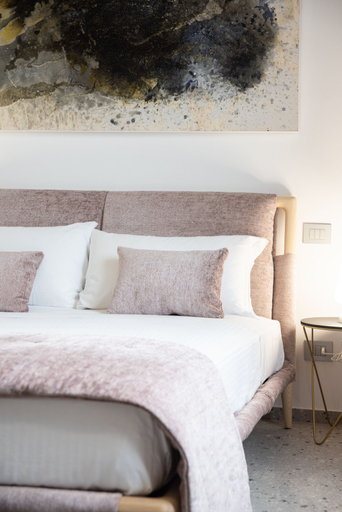 Bedroom 2, Lisetta Gardens Boutique, Brindisi
