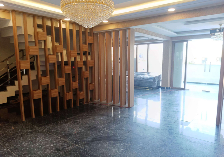 Others 4, Pacific Inn City Center, Gurgaon