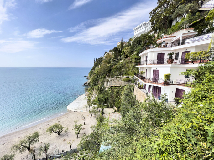 Exterior & Views 2, Due Relais - Panoramic Sea View Suites, Salerno