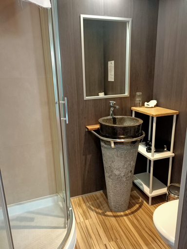 Bathroom 4, Hotel Le Saint Amant, Morbihan