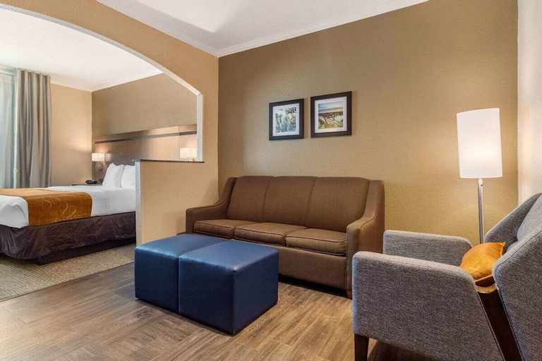 Bedroom 22