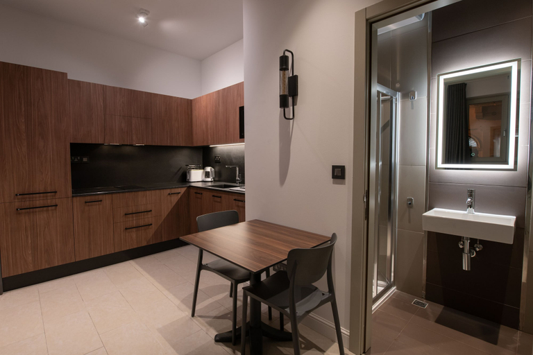 Others 5, Marea Central Apartments