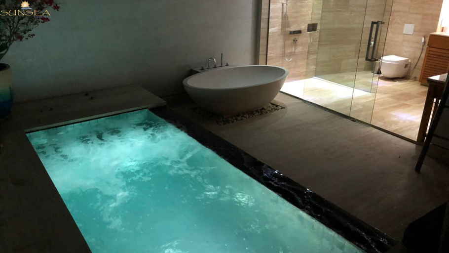 Bathroom 4, Sunsea Resort, Phan Thiết