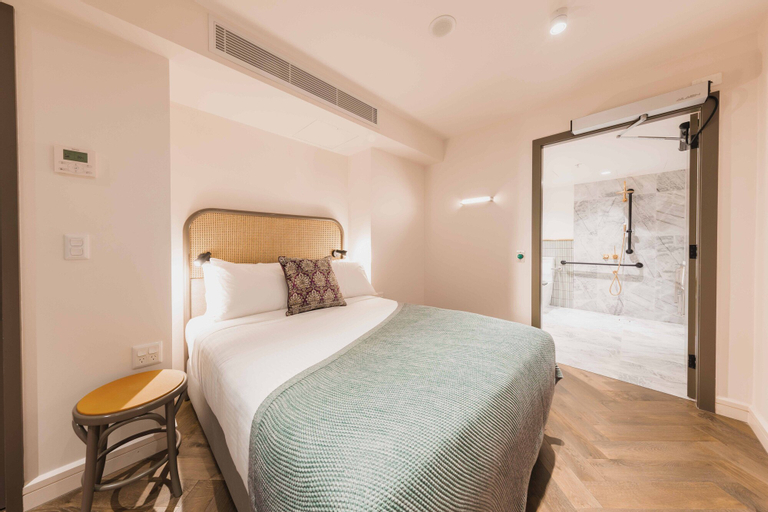Bedroom 14