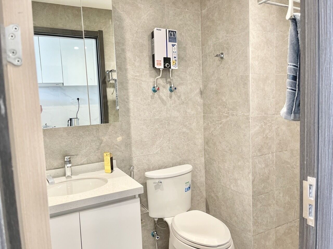 Bathroom 5, U Mall Sihanoukville, Sihanoukville