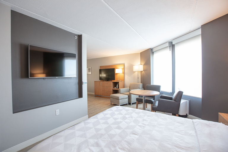 Bedroom 12