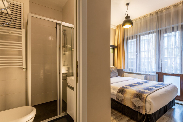 Bedroom 2, Platine Hotels & Suites, Beyoğlu