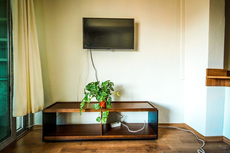 Living area 2, Yaghane Apartments, Beyoğlu