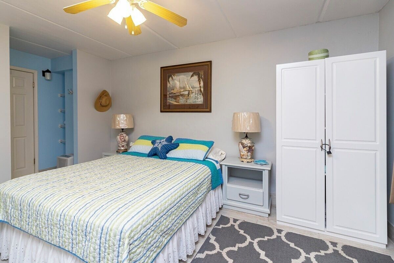 Bedroom 3, Beachers 120, Saint Johns