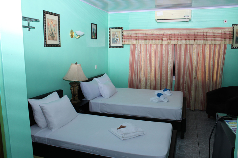 Bedroom 2, Quality Inn Suites, Guyana, City of Georgetown
