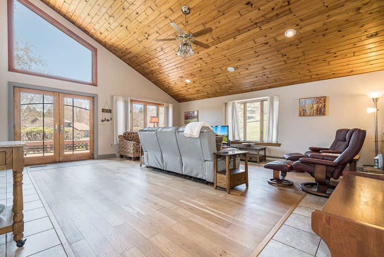 Others 5, Sunset Serenity, Garrett