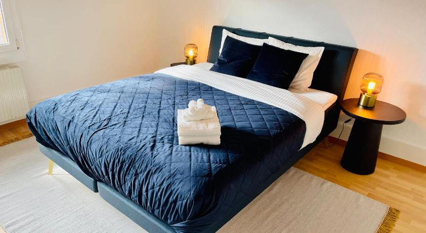 Bedroom 2, -The Urbanist- Lakeview Free Parking 2BD Fast WiFi, Thun