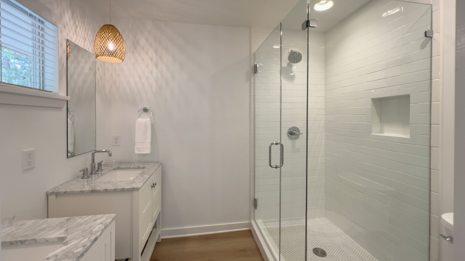 Bathroom 4, 5 Willow Oak Road at The Sea Pines Resort, Beaufort