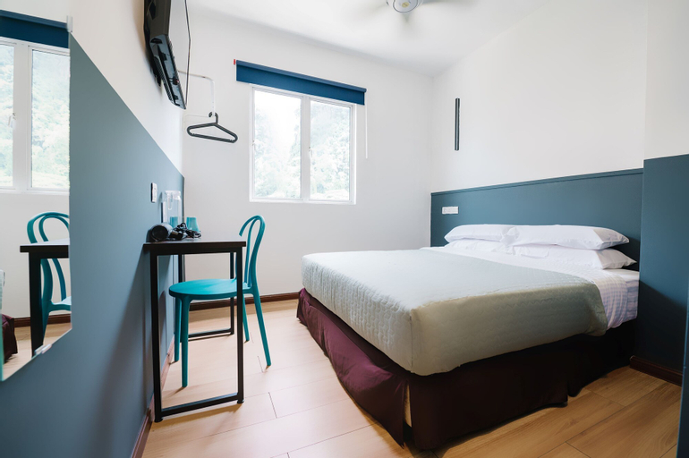 Bedroom 8
