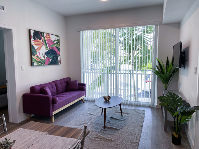 Others 5, Little Habana apartments, Miami-Dade