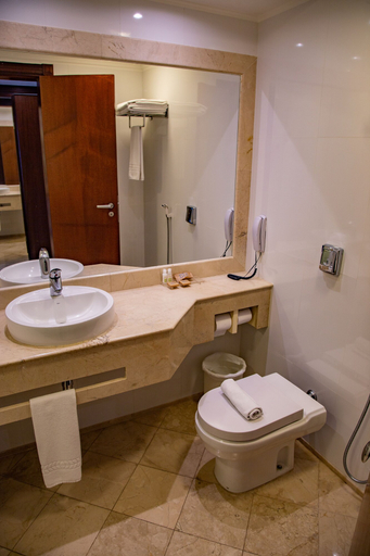 Bathroom 4, Mercure Uberlândia Plaza Shopping, Uberlândia