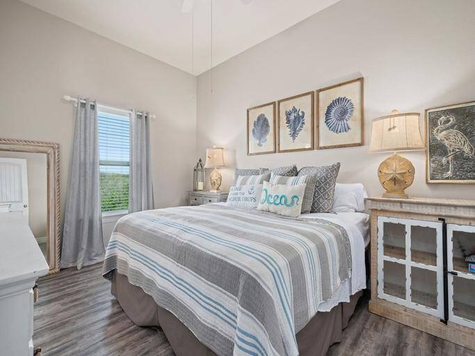 Bedroom 4, Betty's Bay House, Aransas