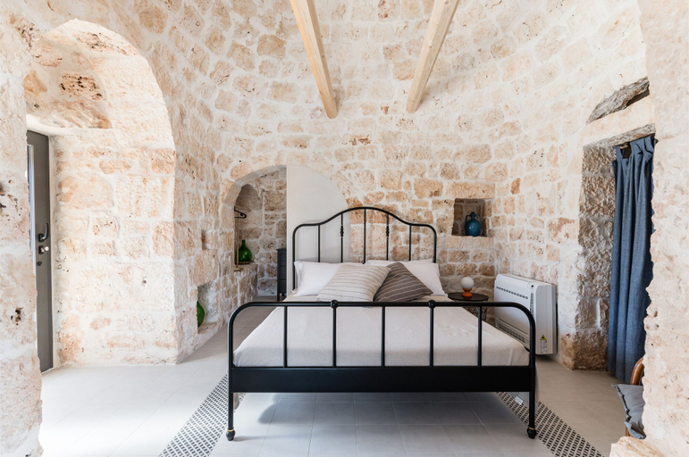 Bedroom 3, Trullo La Dolina by Wonderful Italy, Brindisi