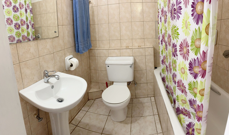 Bathroom 4, Alicia's Palace